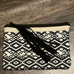 LOFT Black and White Geometric Wristlet with Tassel